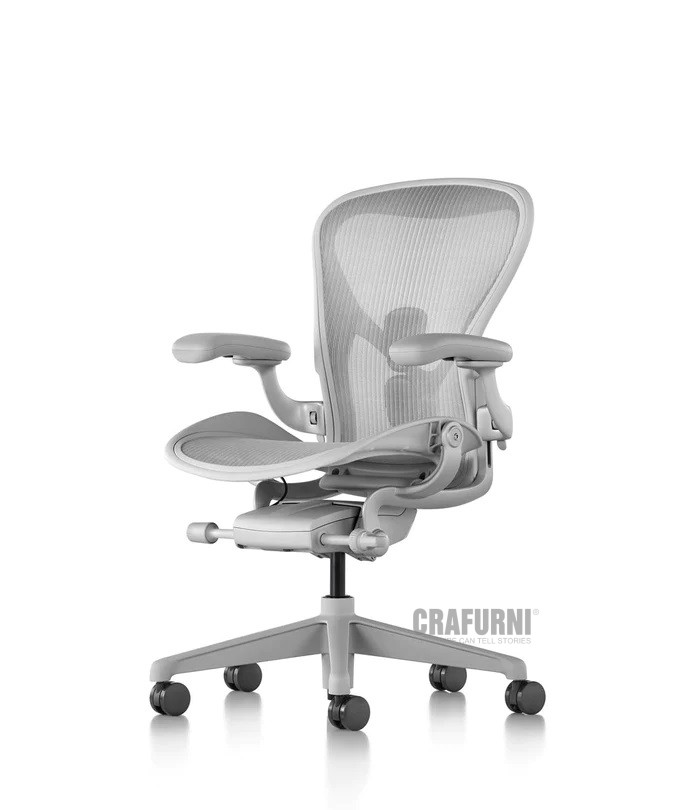 01-Herman_Miller-Aeron-Mineral-Standard_8d8e3102-eebe-49a6-bcbd-2b51c594acaf_680x810_crop_center