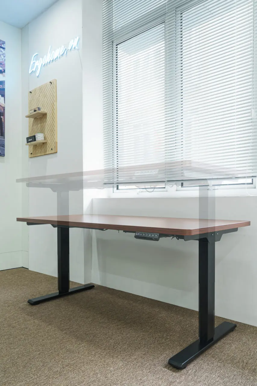 4-307da7c3-7e76-45bc-adf4-41f32880dfc0